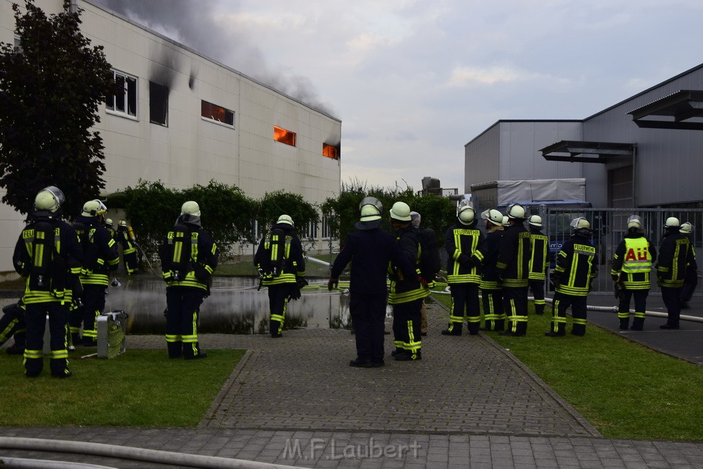 Grossbrand Halle Troisdorf Kriegsdorf Junkersring P067.JPG - Miklos Laubert